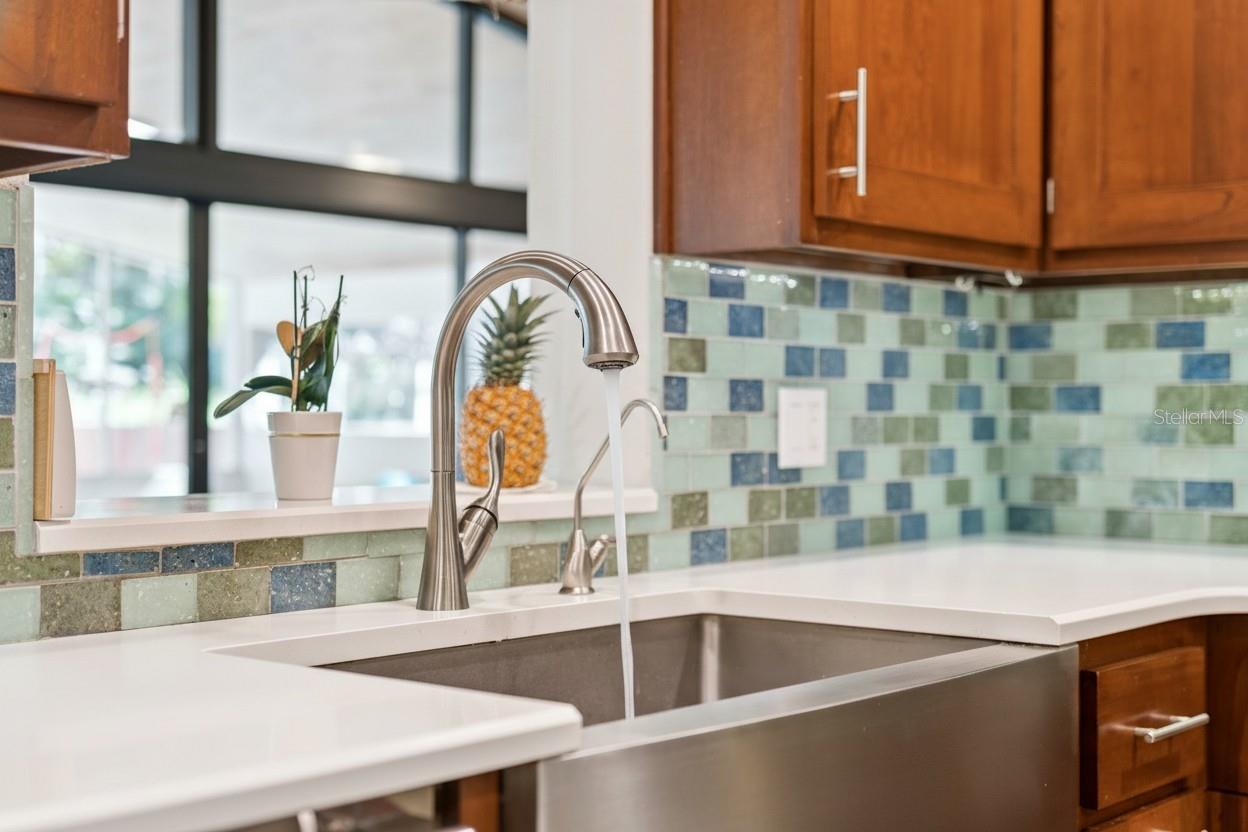 Image 20 of 59 For 103 Lakeshore Drive