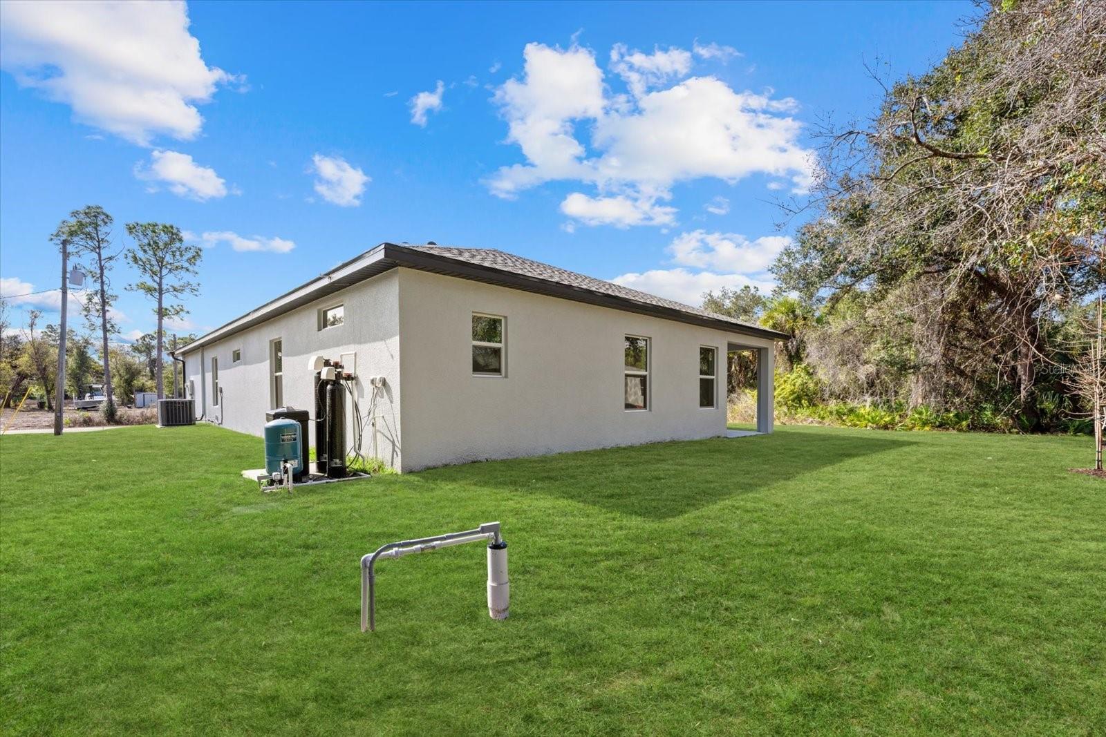 Image 8 of 28 For 5670 Gilroy Avenue