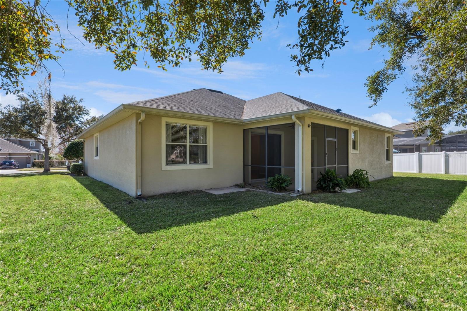 Image 34 of 53 For 12456 Westfield Lakes Circle