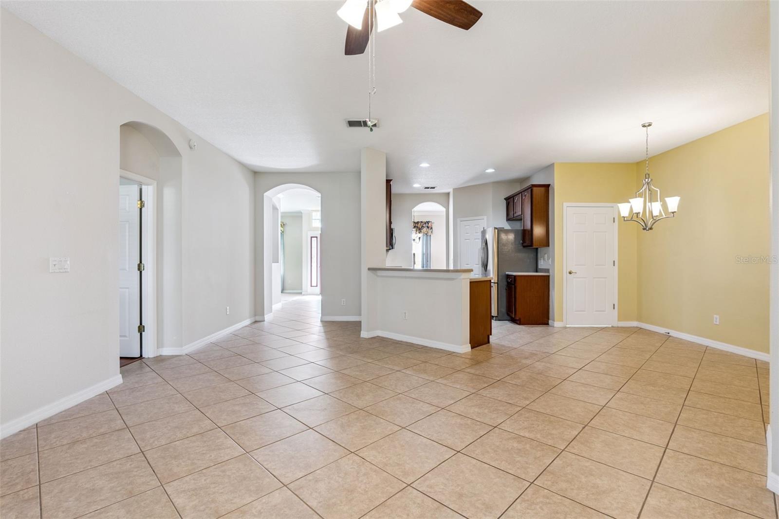 Image 9 of 53 For 12456 Westfield Lakes Circle