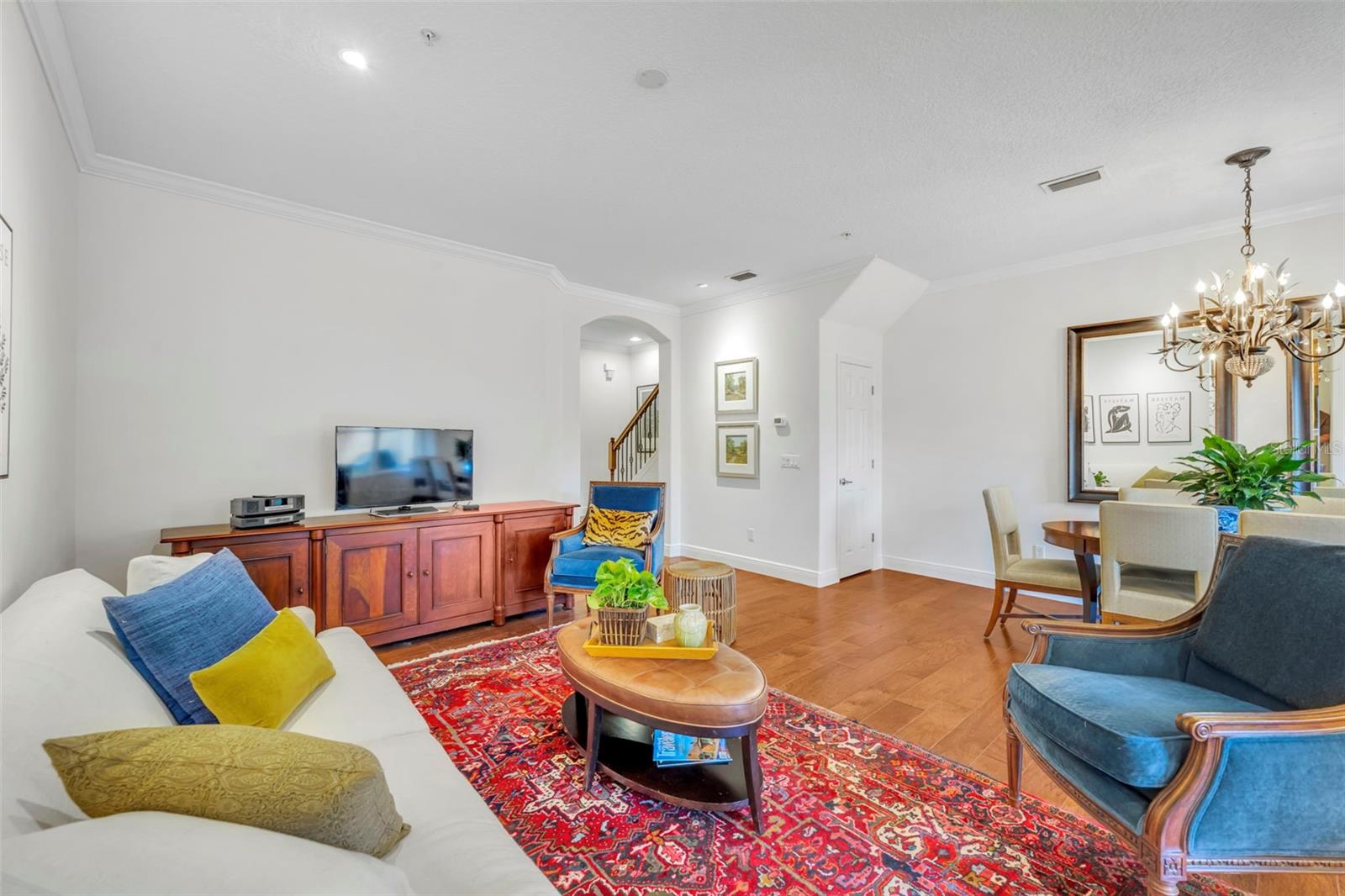 Image 7 of 33 For 1321 Benevolent Street