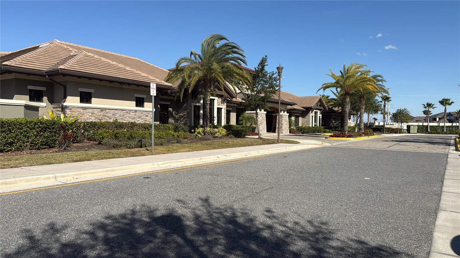 Image 15 of 23 For 2840 Chantilly Avenue