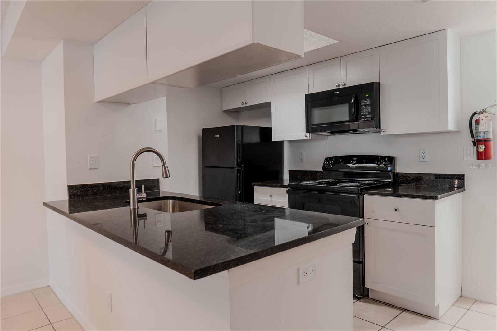 Image 5 of 22 For 2735 Poinciana Boulevard 103