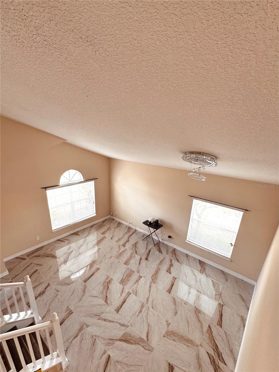 Image 3 of 24 For 877 Scrub Jay Way