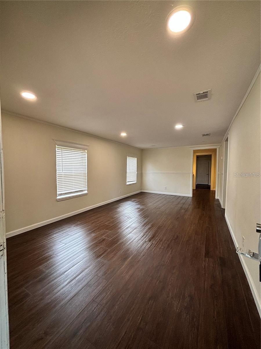 Image 2 of 8 For 2511 Crawford Drive