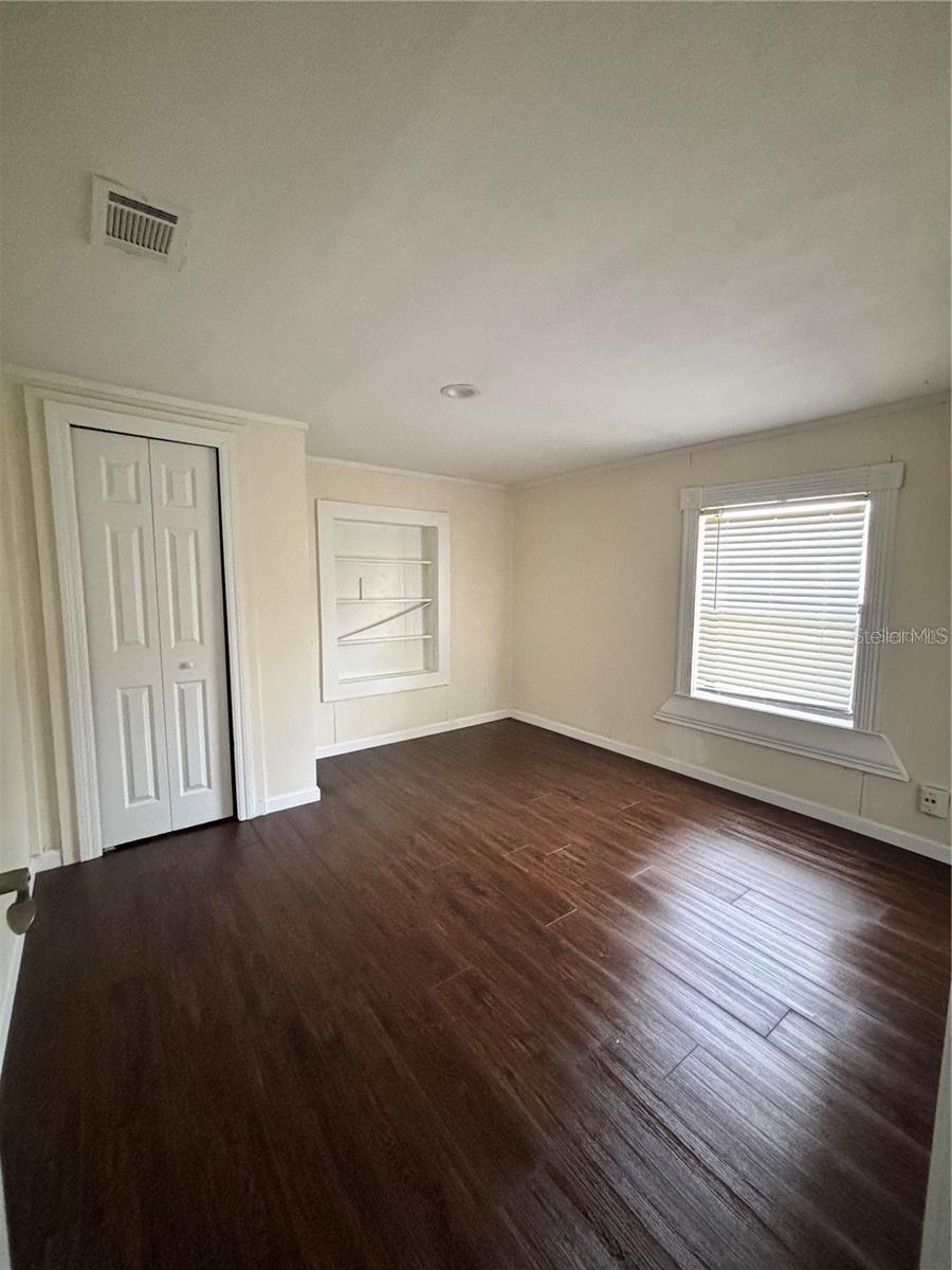 Image 5 of 8 For 2511 Crawford Drive