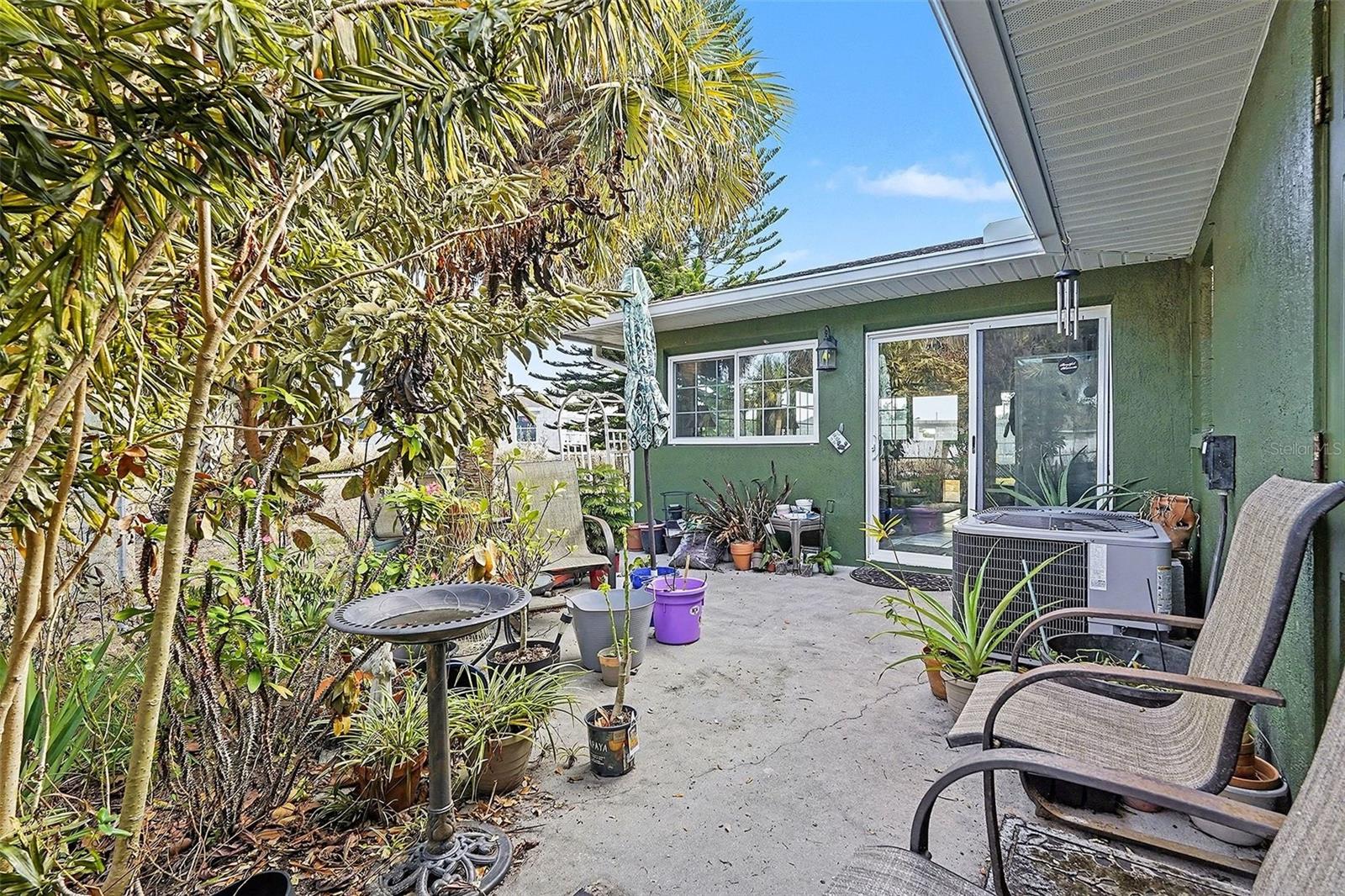 Image 40 of 44 For 598 Gantry Street Sw