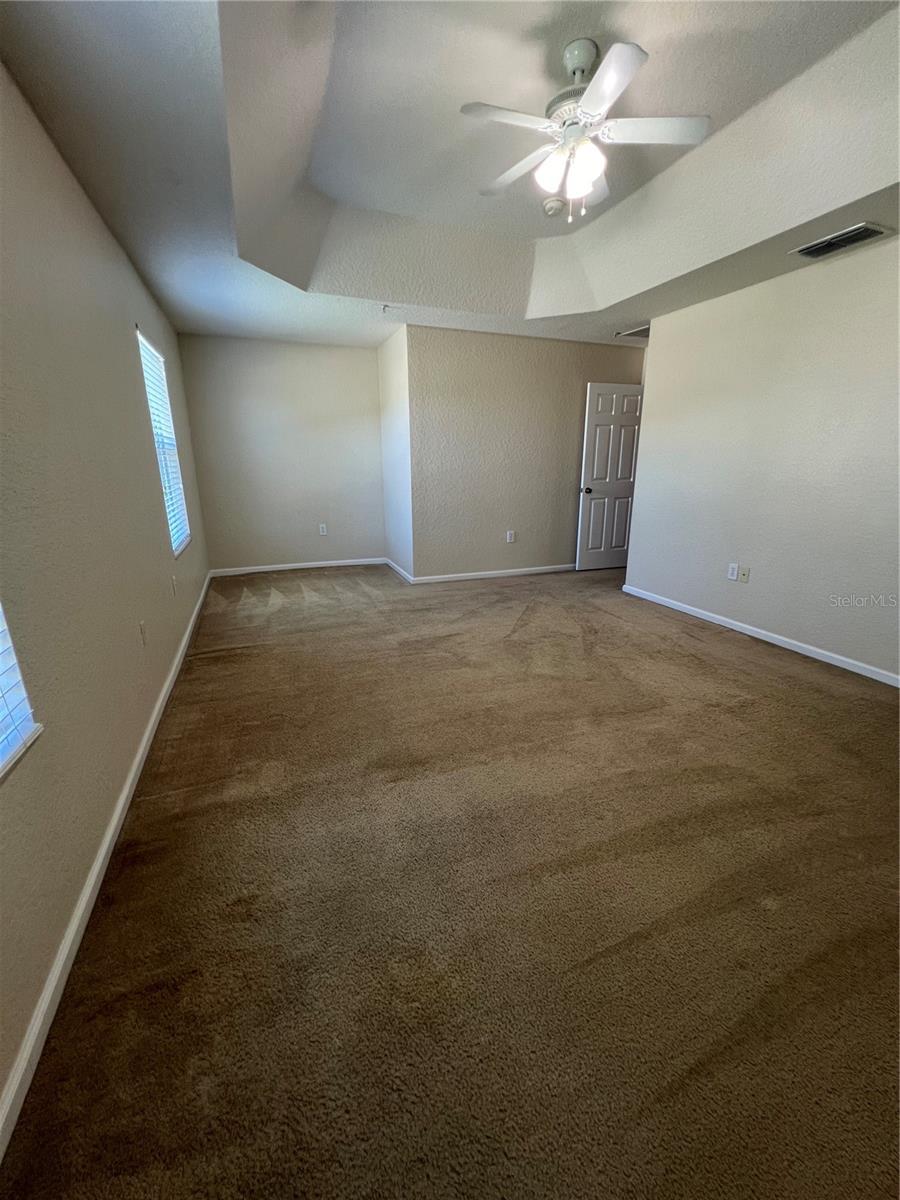 Image 18 of 61 For 1316 Falling Star Ln