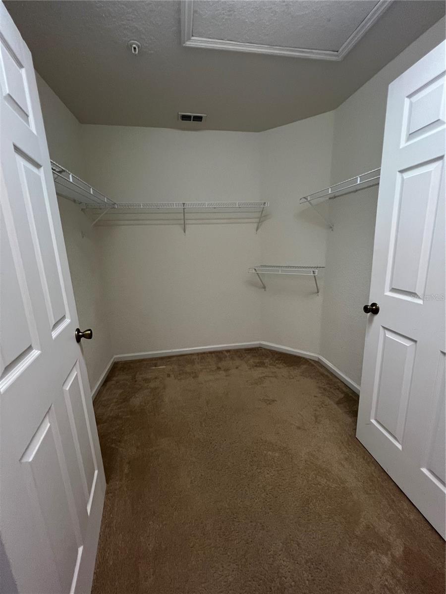 Image 19 of 61 For 1316 Falling Star Ln