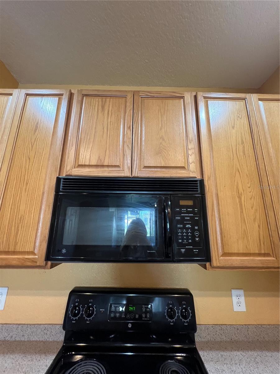 Image 38 of 61 For 1316 Falling Star Ln