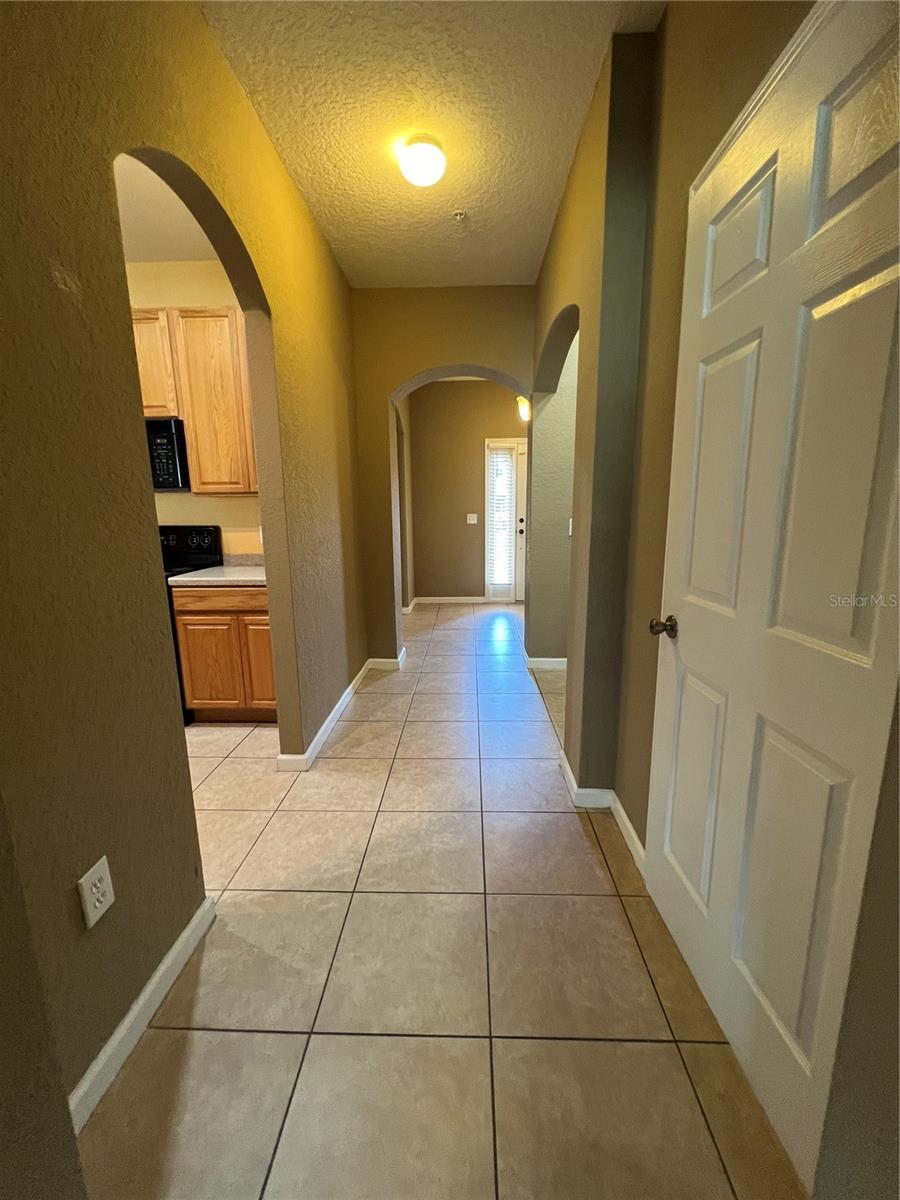 Image 43 of 61 For 1316 Falling Star Ln