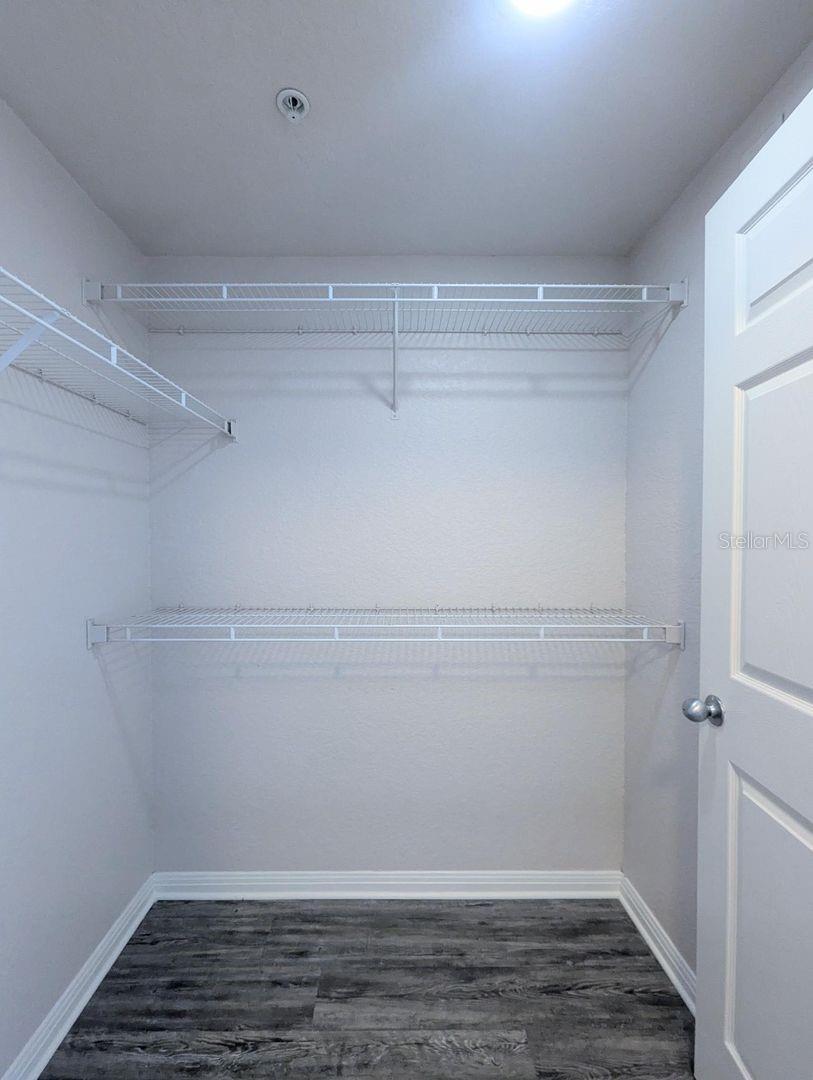 Image 10 of 15 For 911 Orange Avenue 250