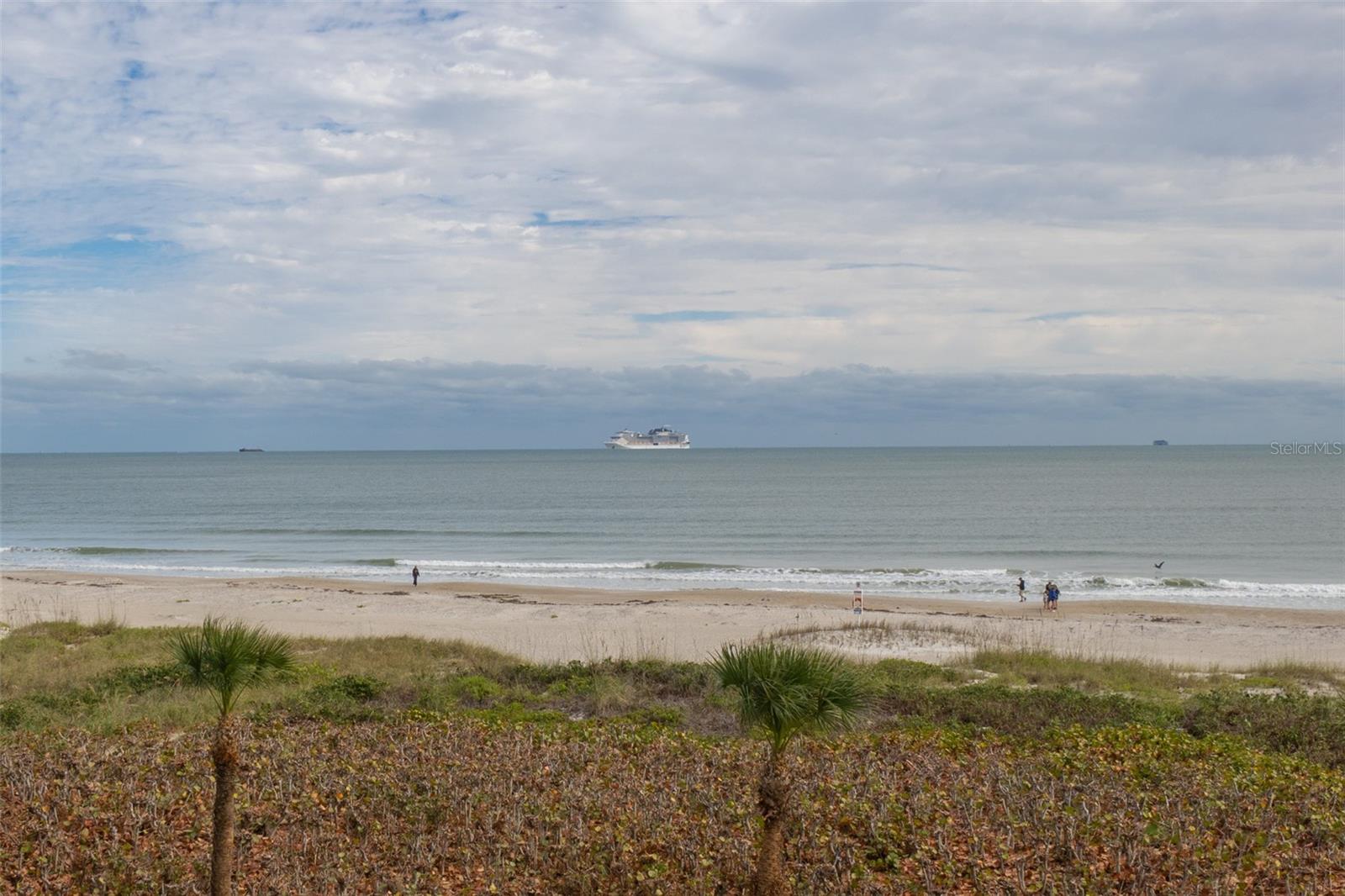 Image 24 of 28 For 545 Garfield Avenue 402