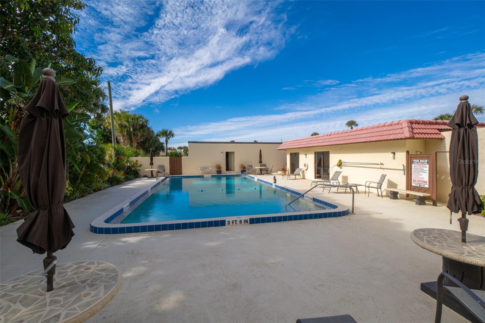 Image 26 of 28 For 545 Garfield Avenue 402