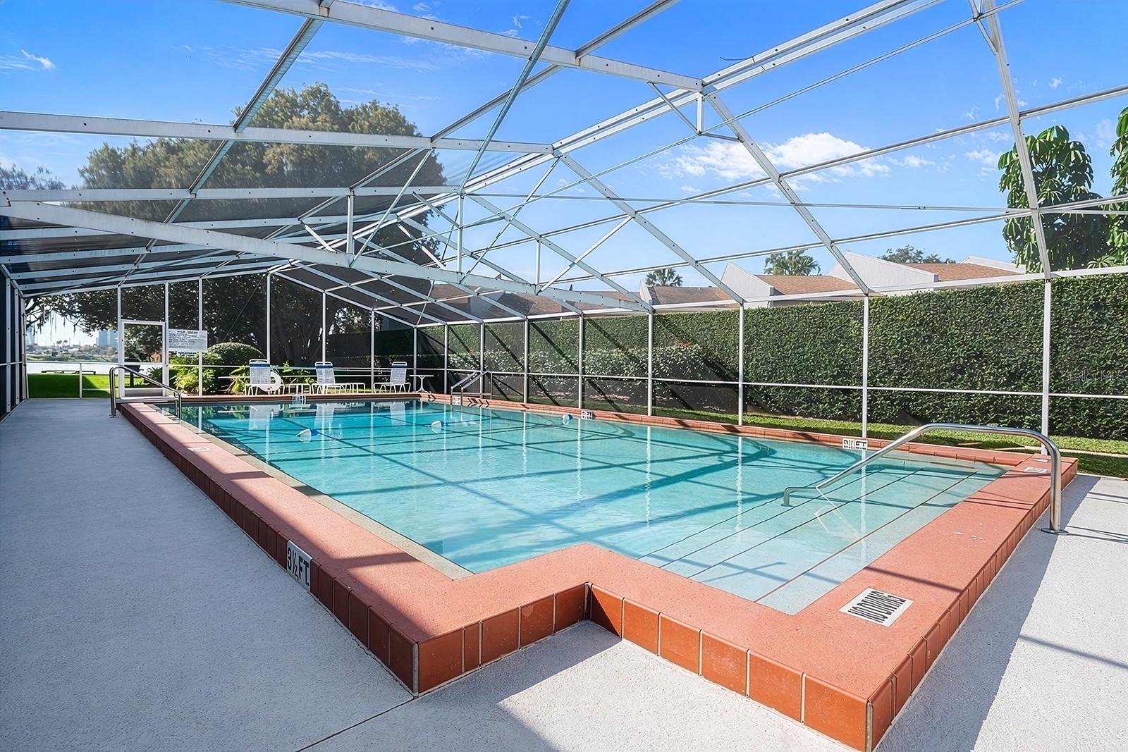 Image 13 of 19 For 320 Lakeview Street 221