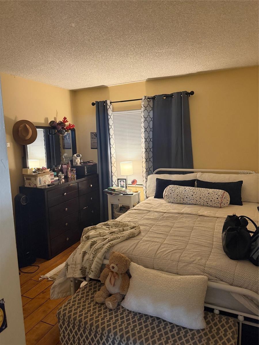 Image 9 of 13 For 2569 Alafaya Trail 136