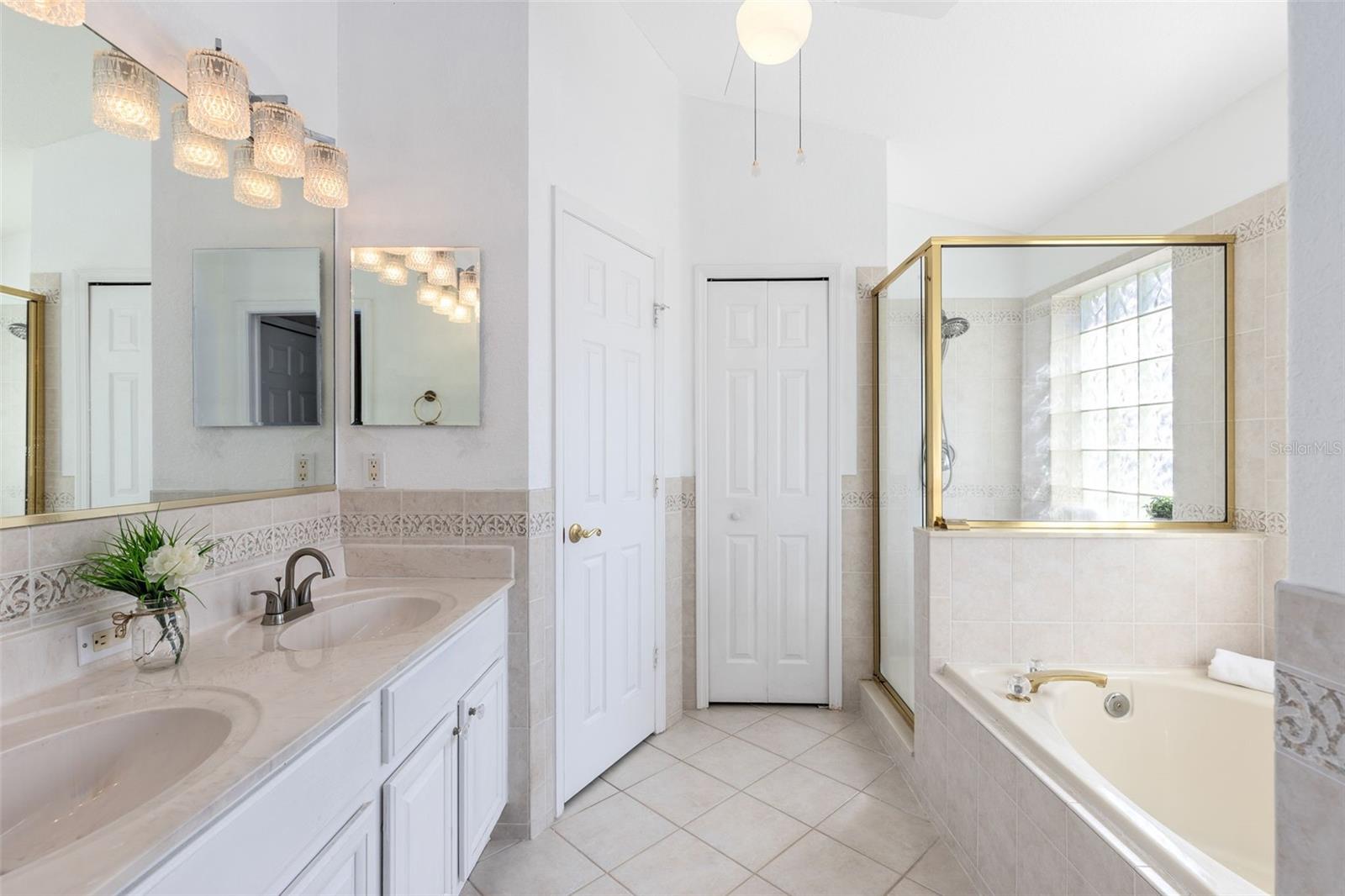 Image 14 of 36 For 903 Torrey Pine Drive