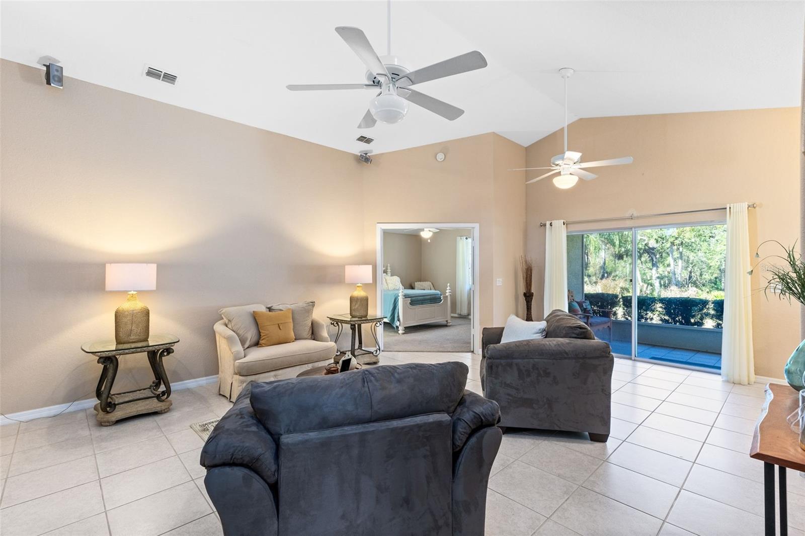 Image 18 of 36 For 903 Torrey Pine Drive