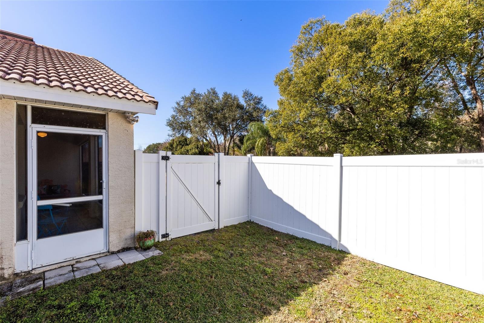 Image 24 of 36 For 903 Torrey Pine Drive