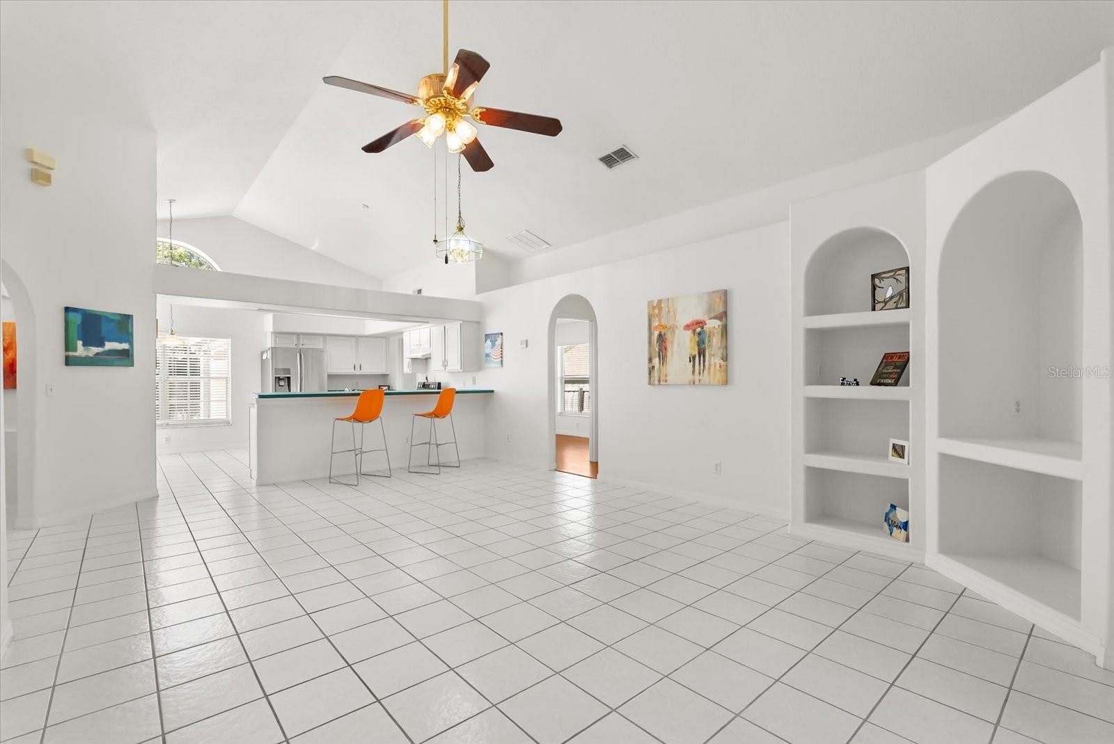 Image 14 of 34 For 865 High Pointe Circle