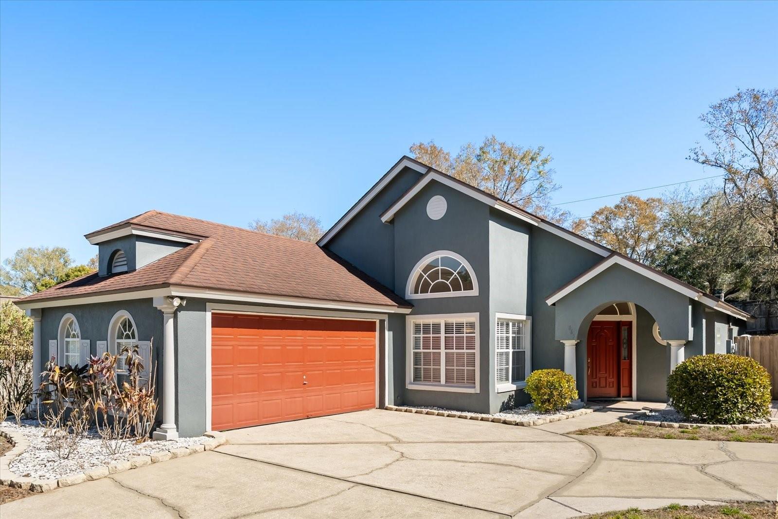 Image 3 of 34 For 865 High Pointe Circle