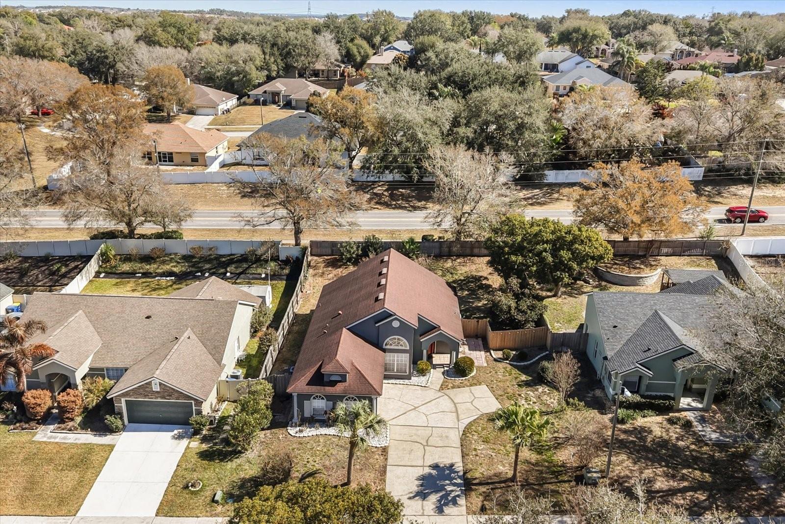 Image 31 of 34 For 865 High Pointe Circle