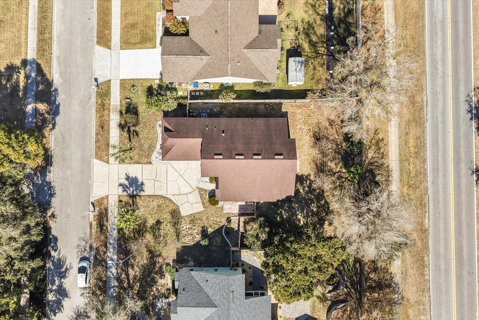 Image 32 of 34 For 865 High Pointe Circle