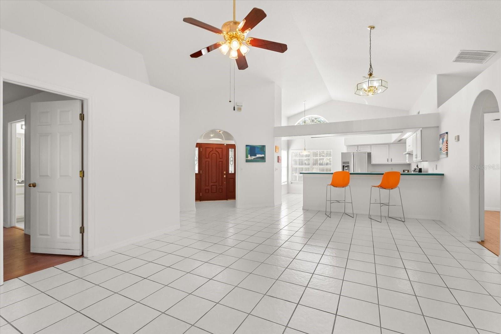 Image 6 of 34 For 865 High Pointe Circle