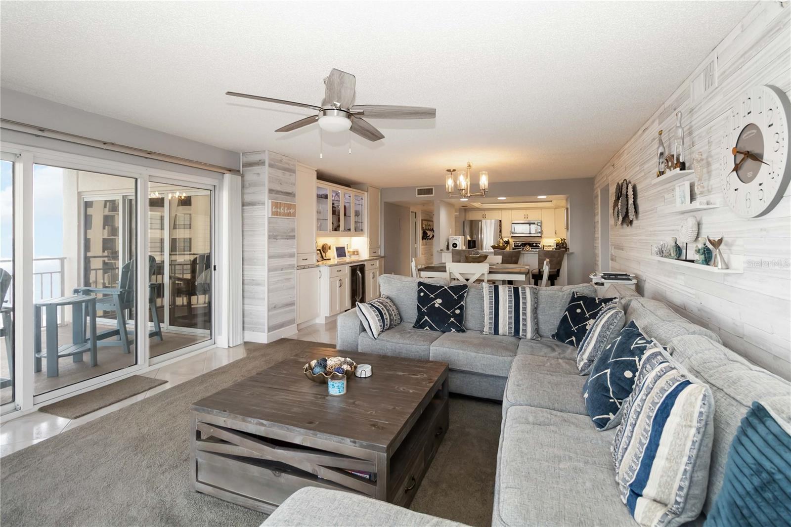 Image 13 of 36 For 2967 Atlantic Avenue 1001