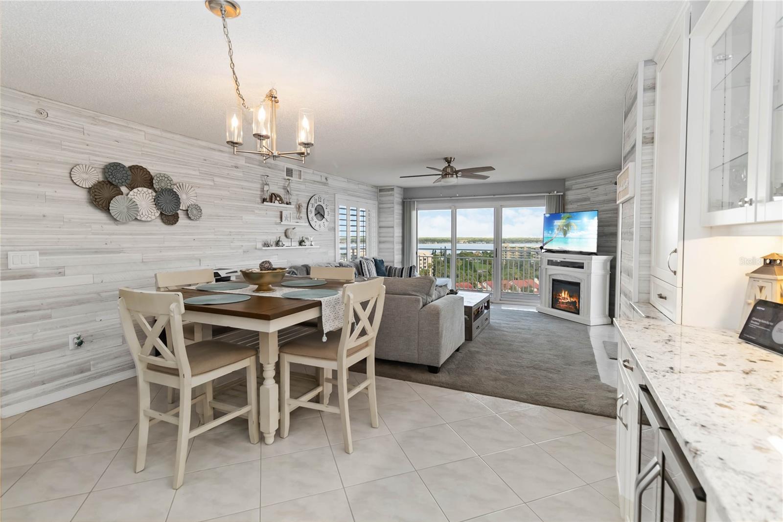 Image 16 of 36 For 2967 Atlantic Avenue 1001