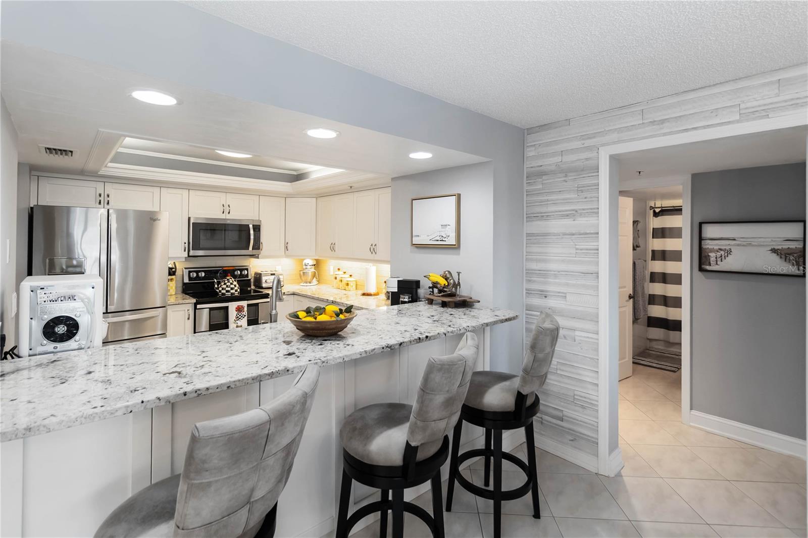 Image 17 of 36 For 2967 Atlantic Avenue 1001