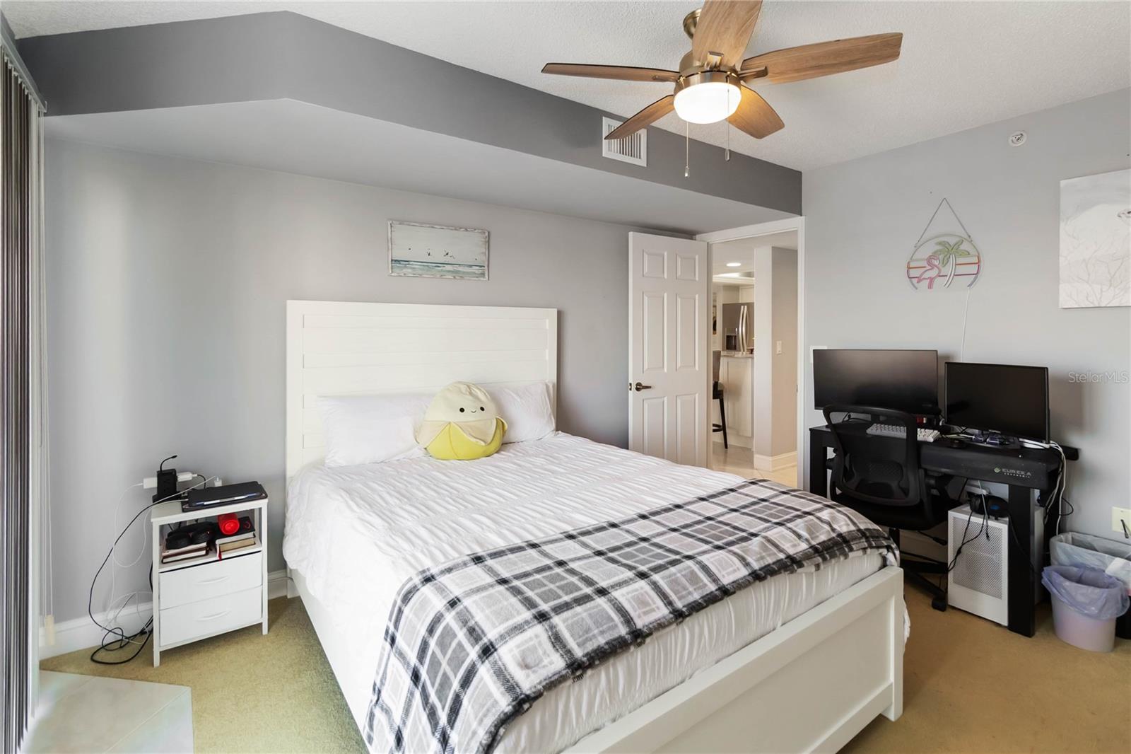 Image 30 of 36 For 2967 Atlantic Avenue 1001