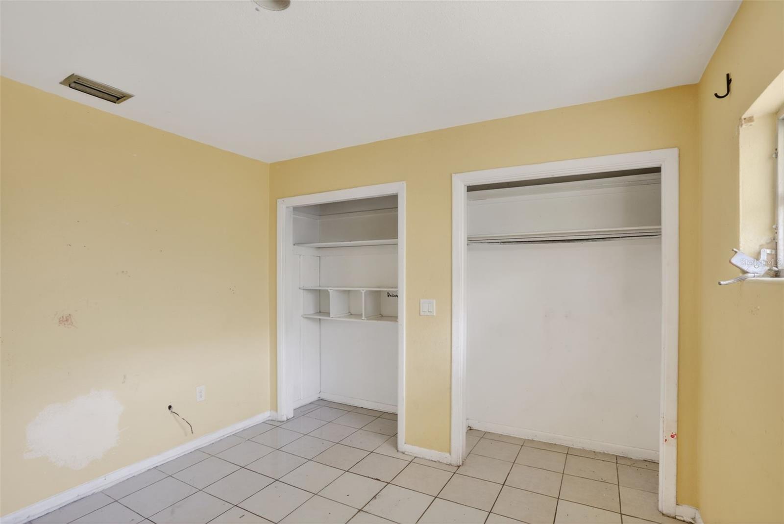 Image 33 of 52 For 1006 Buena Vista Court