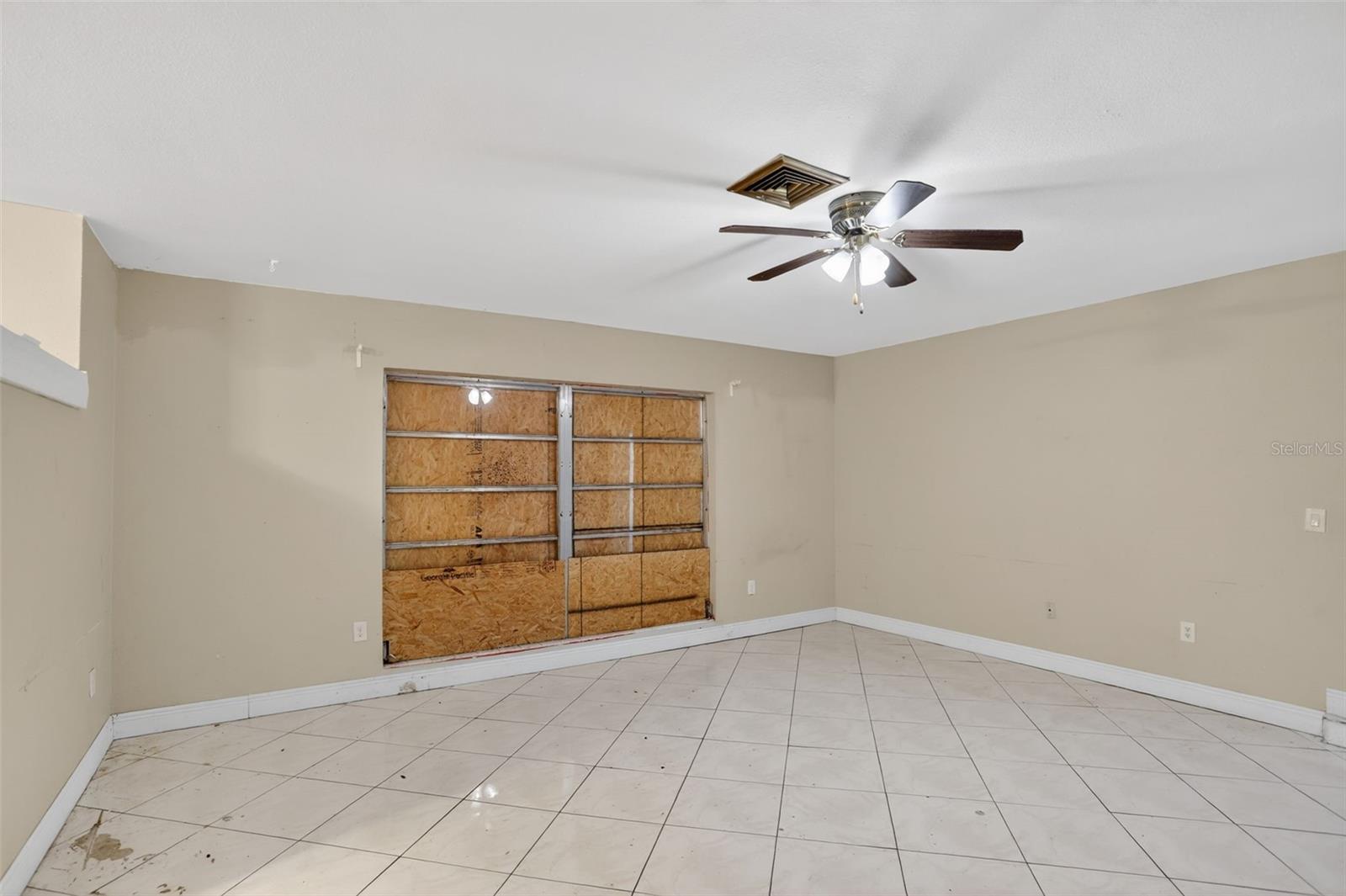 Image 45 of 52 For 1006 Buena Vista Court