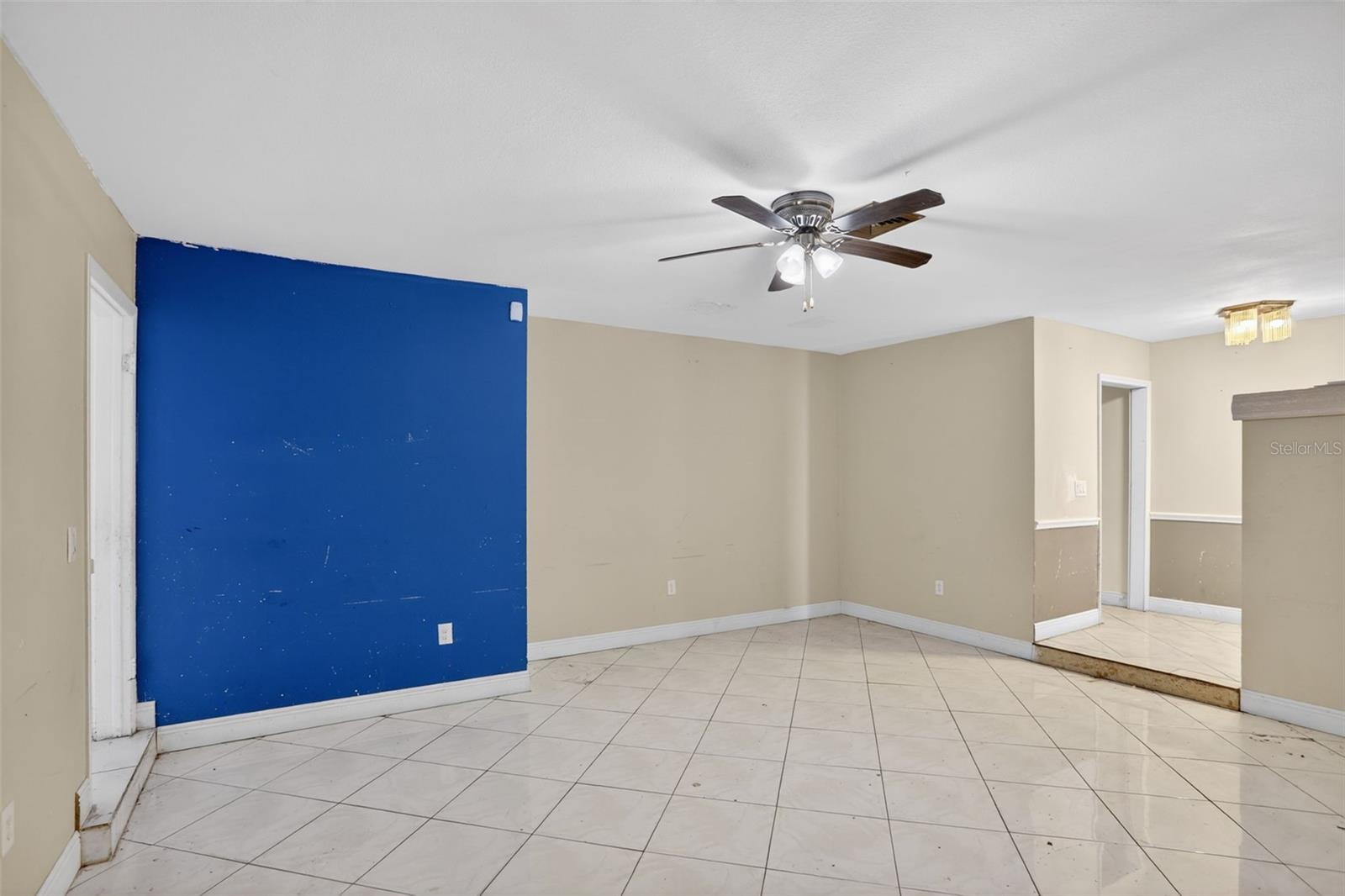 Image 9 of 52 For 1006 Buena Vista Court