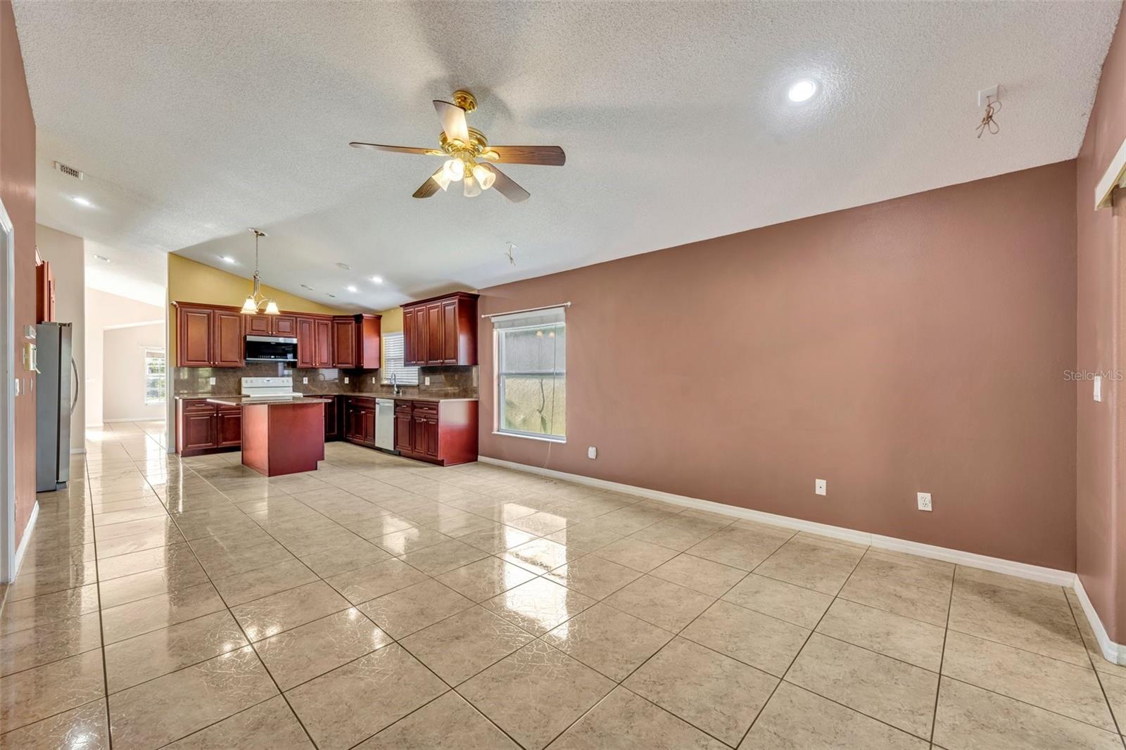 Image 20 of 55 For 3136 Crystal Creek Boulevard