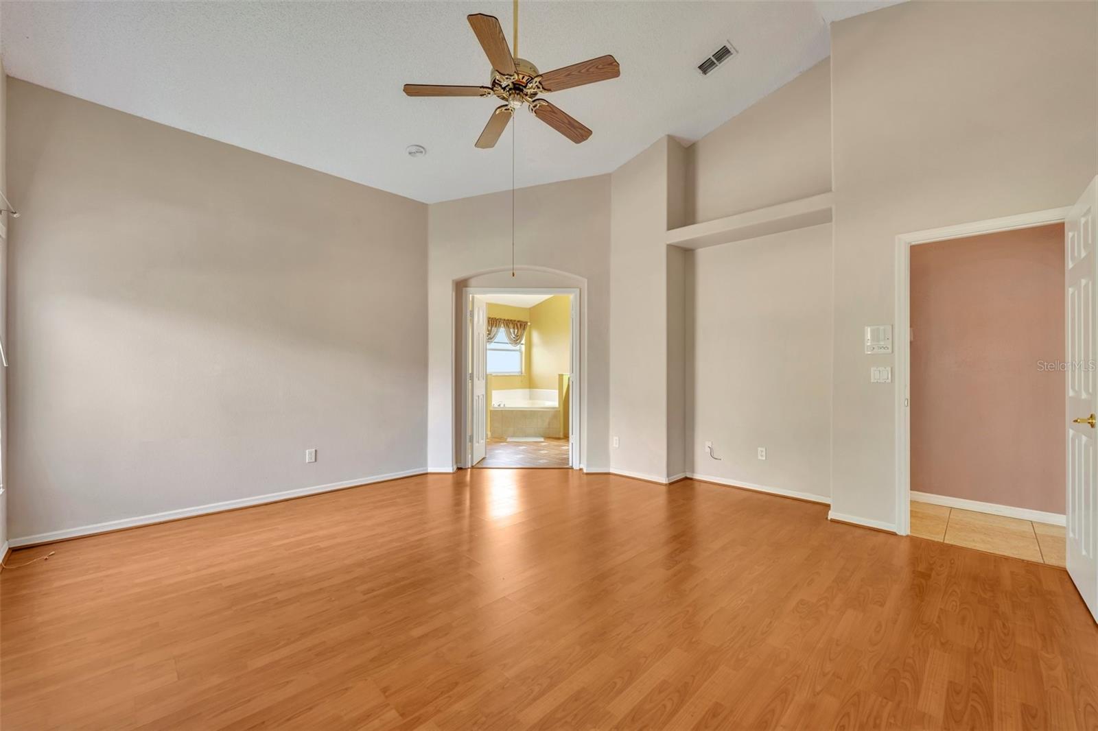 Image 23 of 55 For 3136 Crystal Creek Boulevard