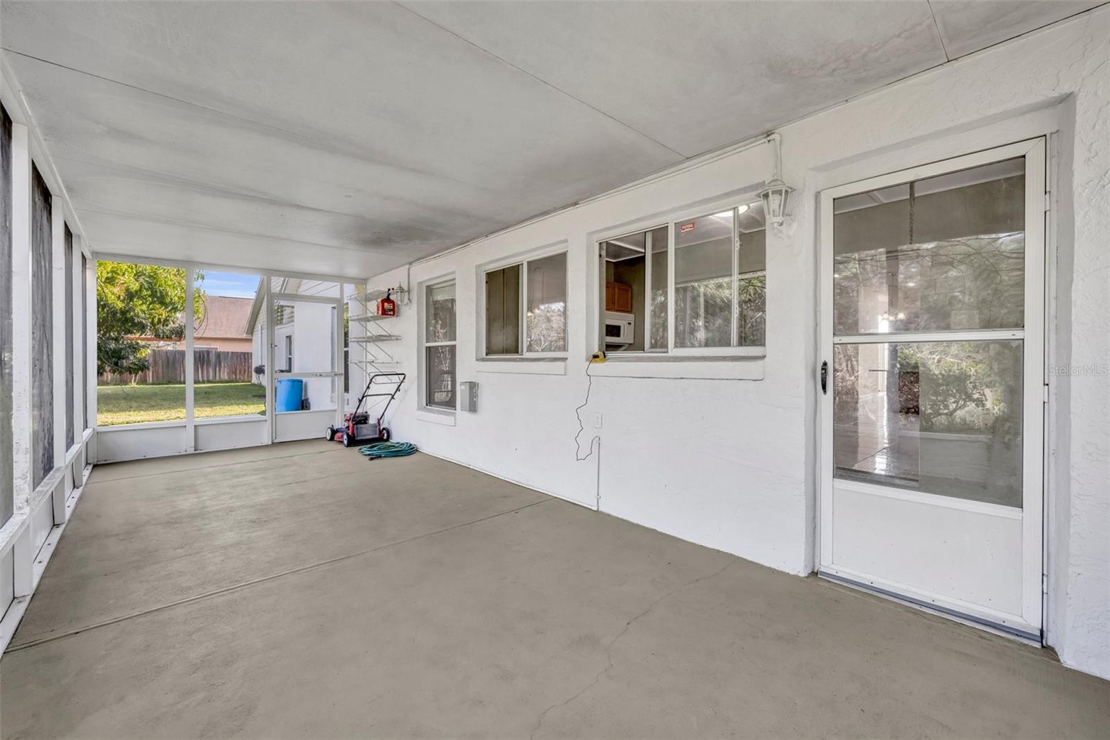 Image 41 of 55 For 3136 Crystal Creek Boulevard