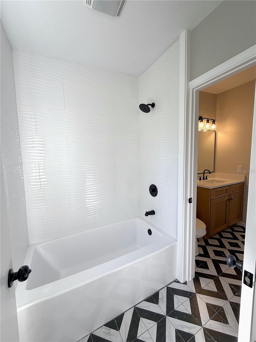 Image 9 of 30 For 2309 Olney Road