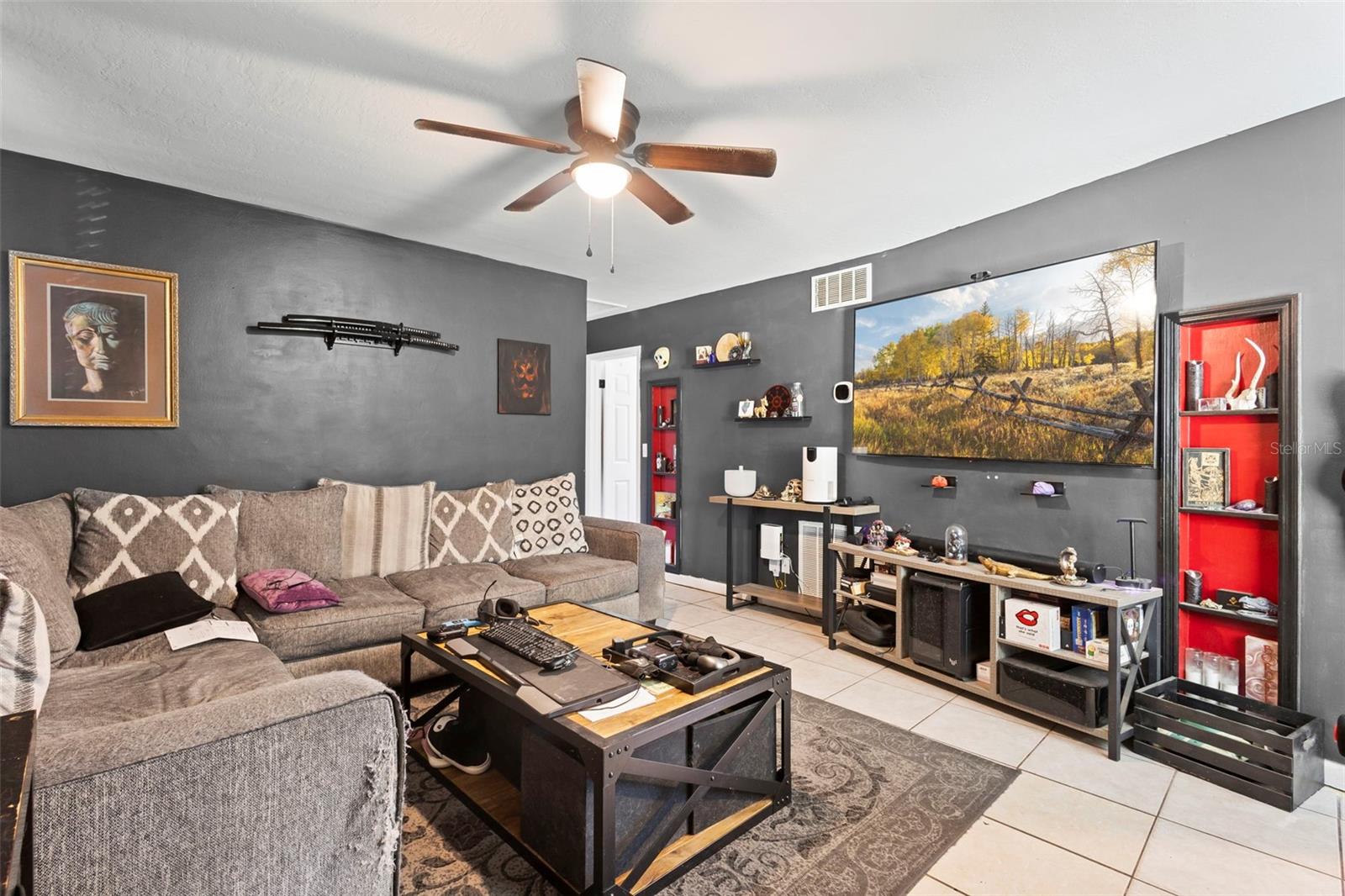 Image 11 of 21 For 1552 Zinnia Drive