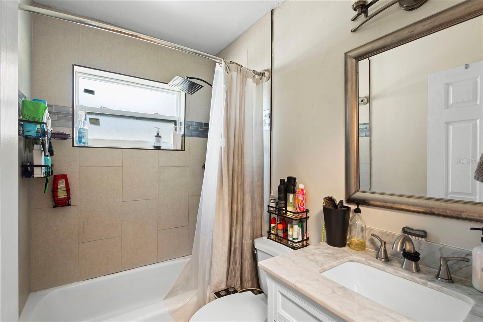 Image 14 of 21 For 1552 Zinnia Drive