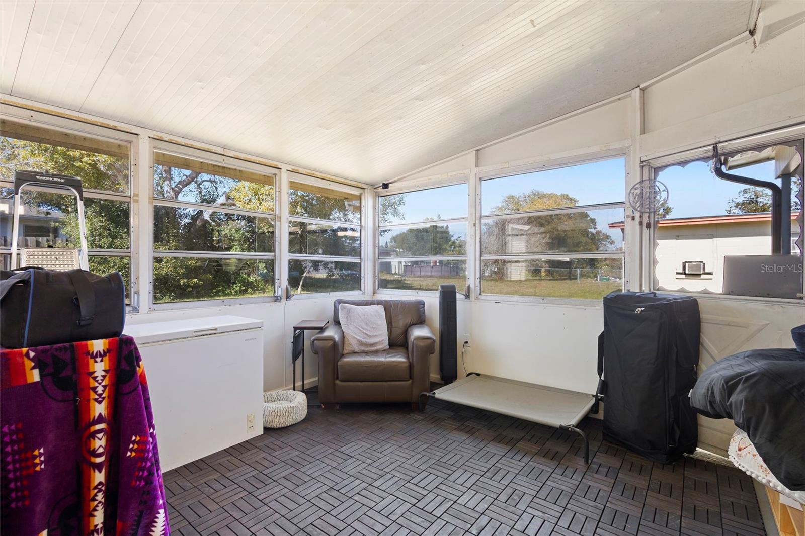 Image 16 of 21 For 1552 Zinnia Drive