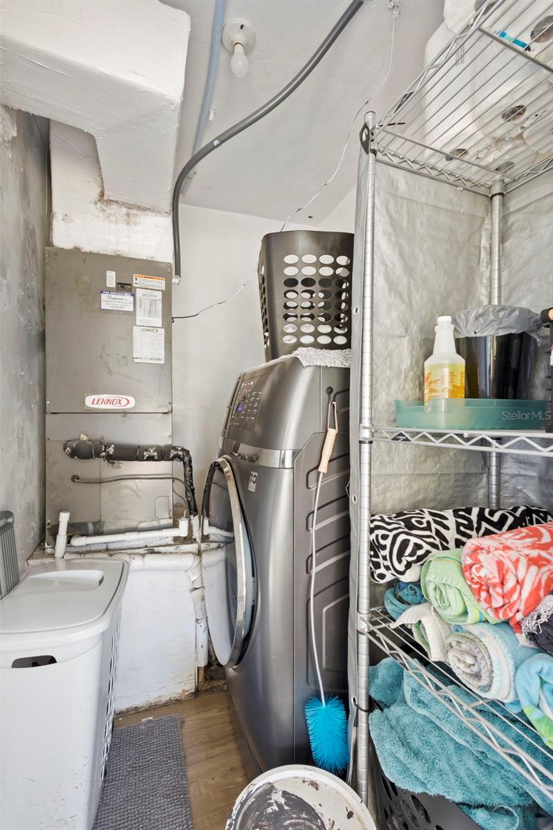 Image 18 of 21 For 1552 Zinnia Drive