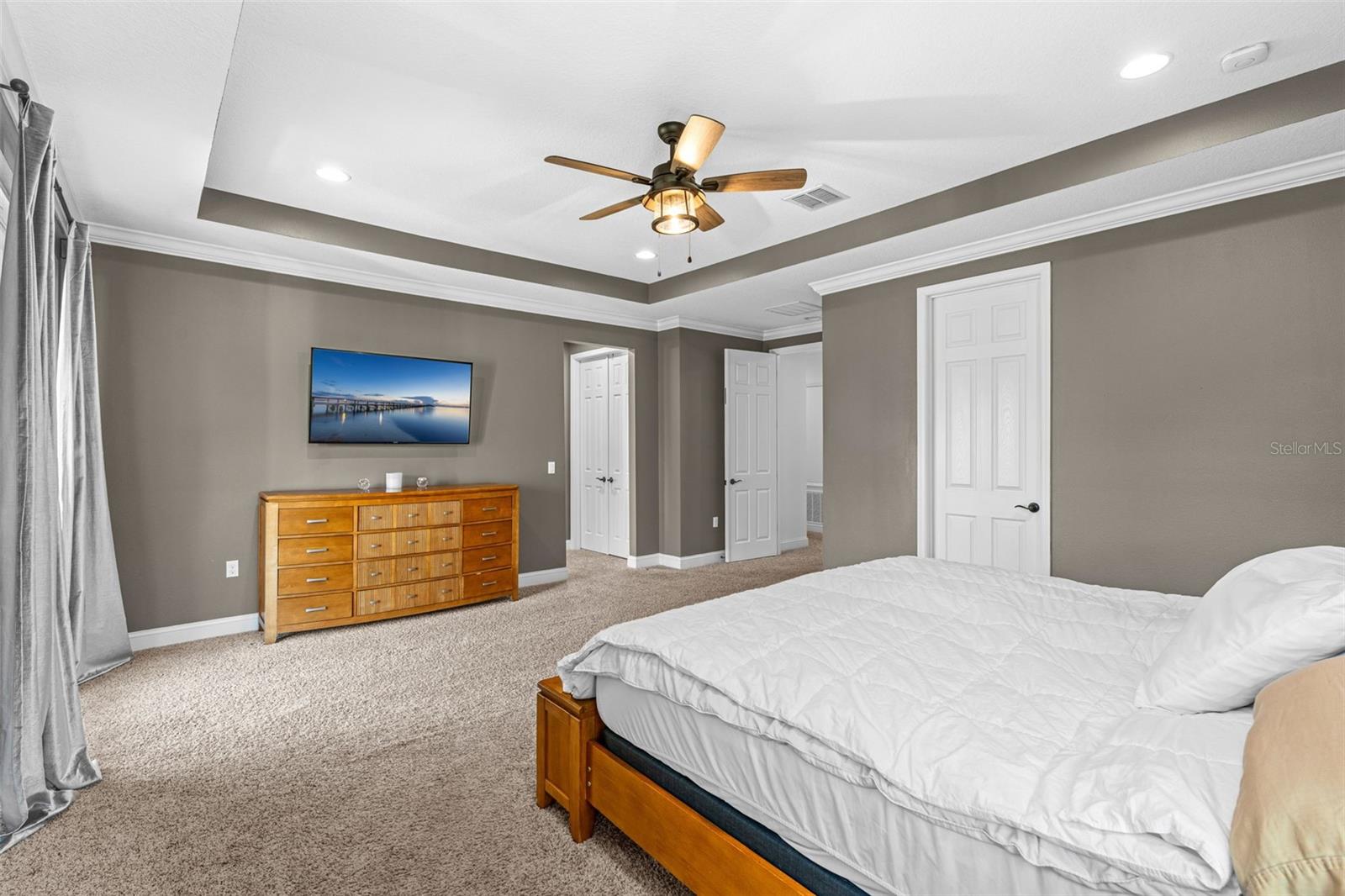 Listing photo id 27 for 3652 Oriskany Drive