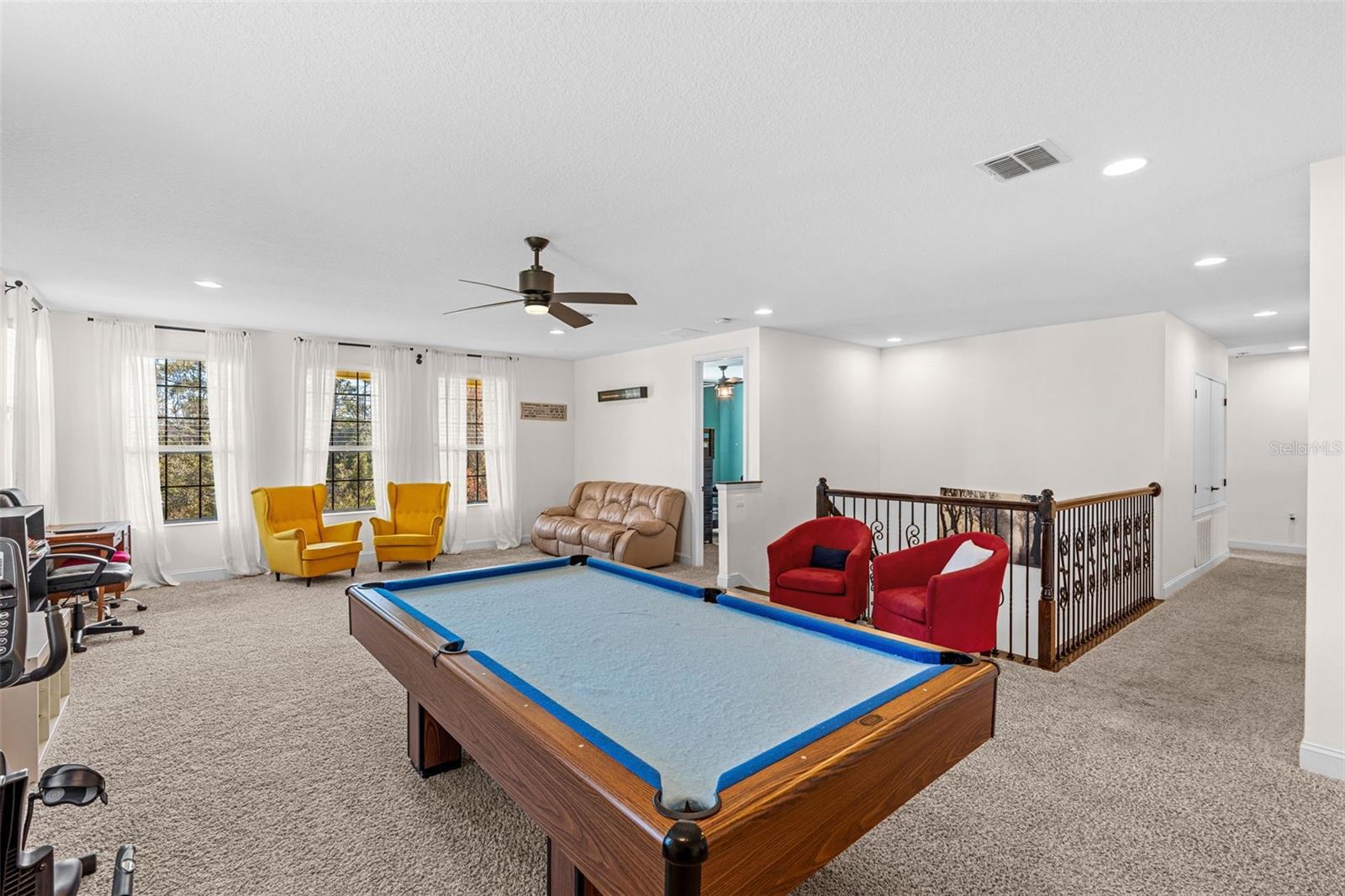 Listing photo id 43 for 3652 Oriskany Drive