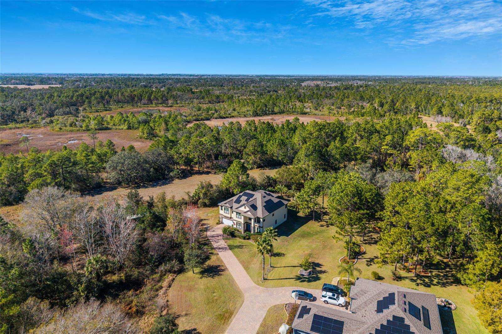 Listing photo id 66 for 3652 Oriskany Drive