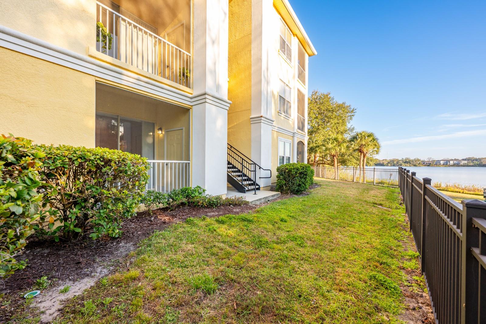 Image 19 of 29 For 1400 Lake Shadow Circle 10104