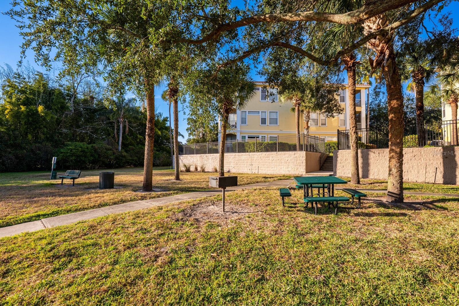 Image 22 of 29 For 1400 Lake Shadow Circle 10104