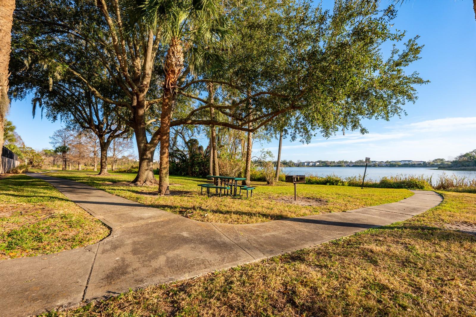 Image 23 of 29 For 1400 Lake Shadow Circle 10104