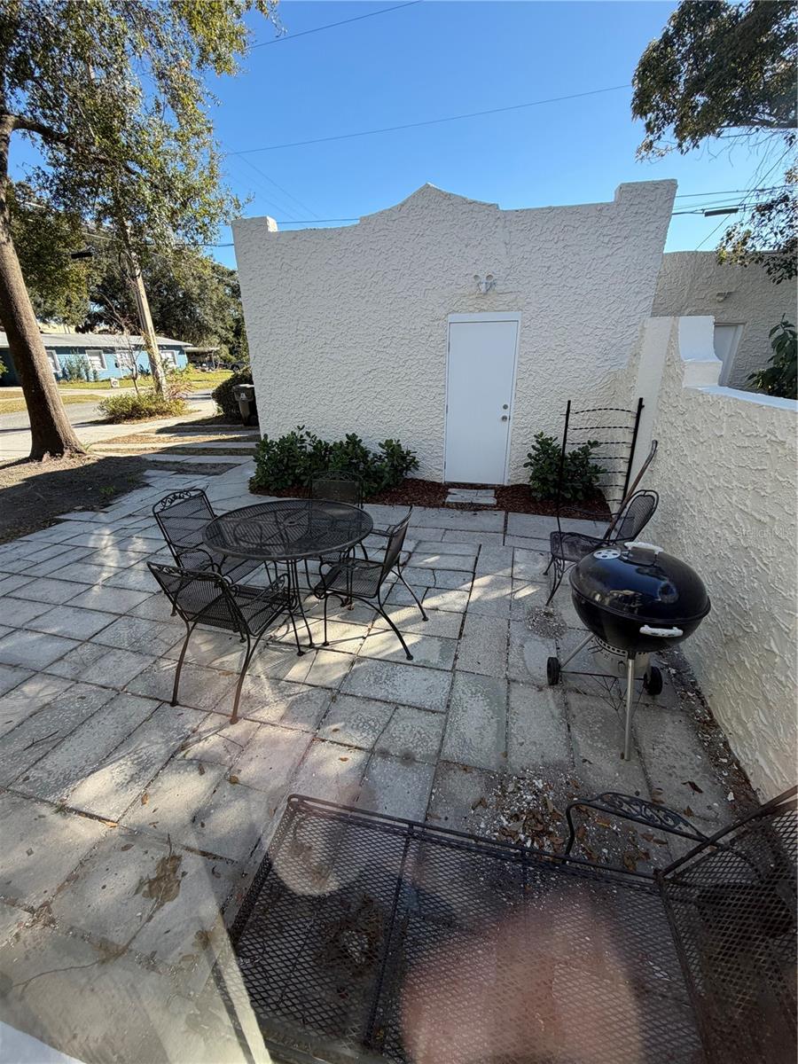 Image 28 of 44 For 48 Harvard Street